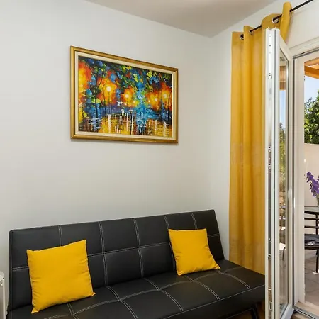 Tessa With Terrace, Free Wi-fi/parking * Dubrovnik